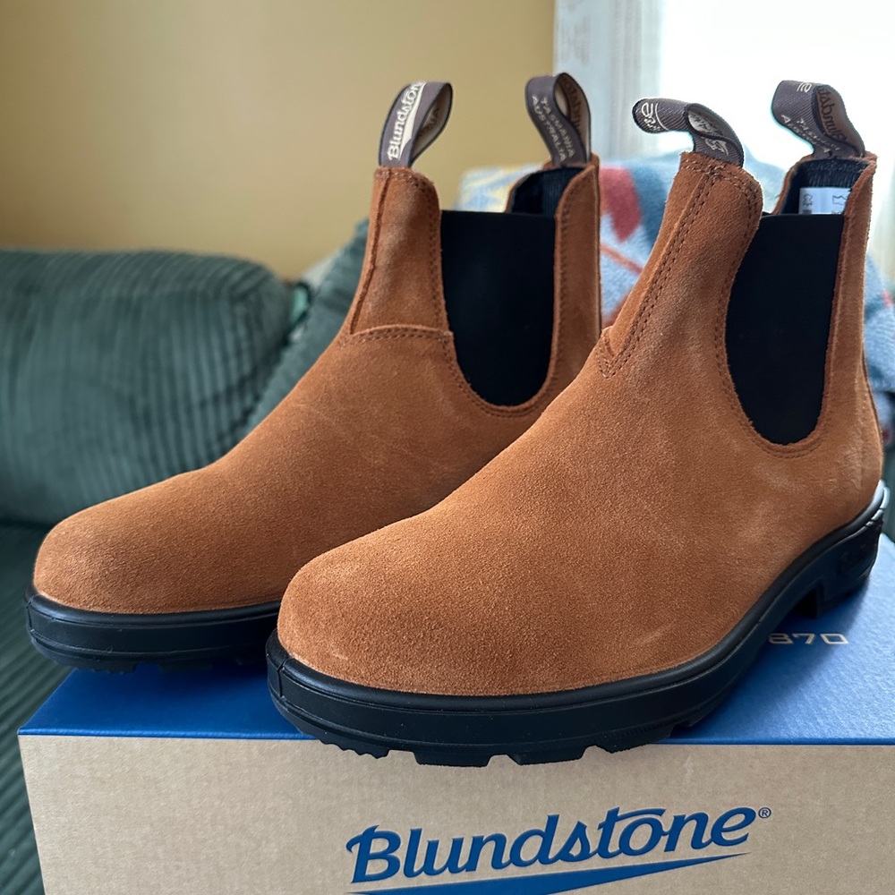 #2406 ORIGINALS SUEDE BOOTS - SEPIA -  SIZE 10